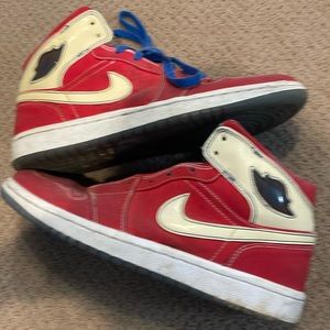 Jordan 1’s size 9.5
